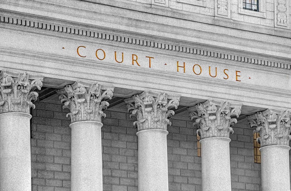 Courthouse building representing removal to federal court in Massachusetts injury case